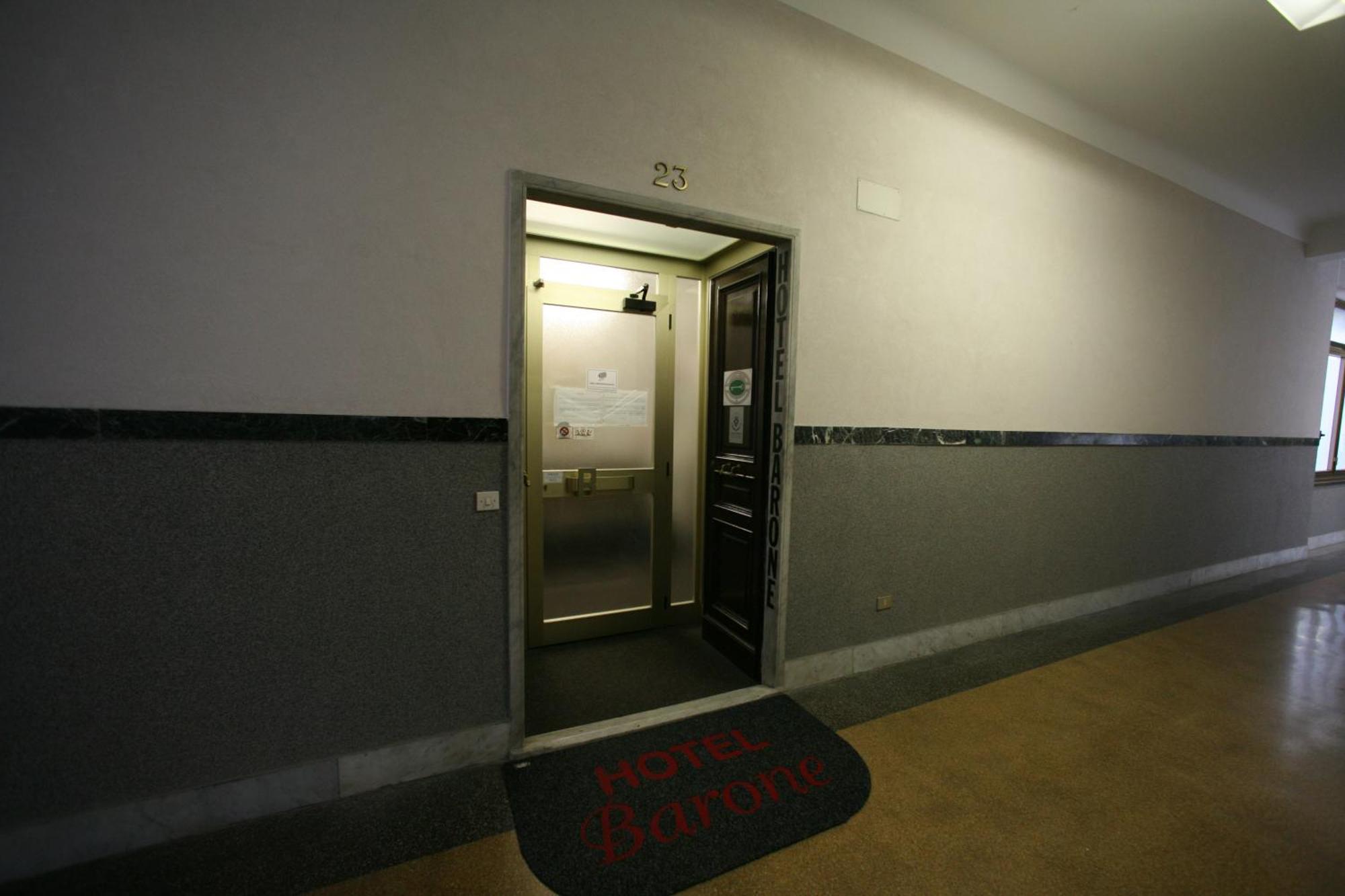 Hotel Barone Genova Eksteriør billede